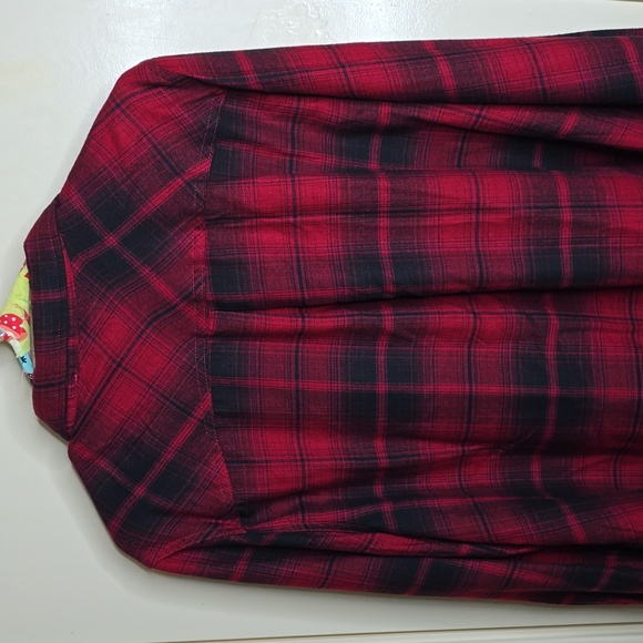 Maurices Red/Black Country Plaid Long Sleeve Button Down Size XXL - Picture 3 of 5